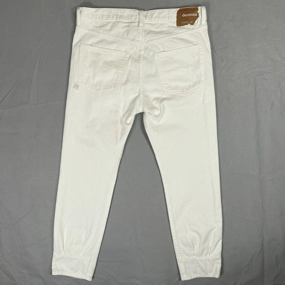 Denimist High Rise Distressed White Jeans Size 32 Pleated Ankle Hem R-132018‎